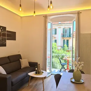  Apartment Soni