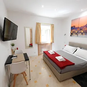 La Casa Degli Osti 2 - Piazza Navona Roma