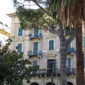 Habitación en casa particular Lacasadianna, La Spezia